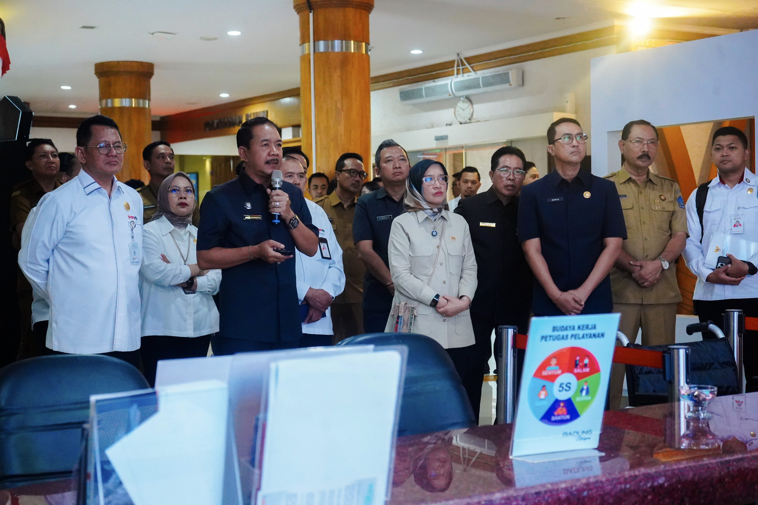 Kunjungan Menteri PAN-RB di MPP Badung